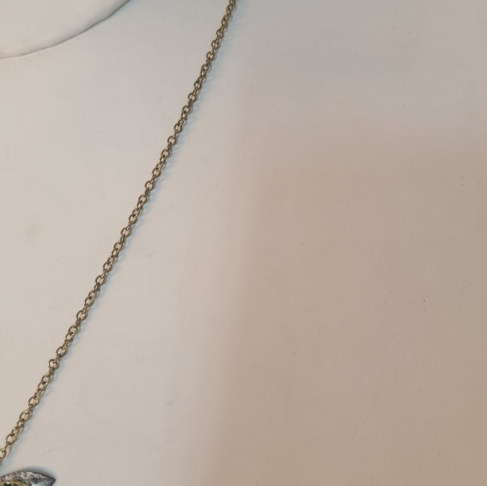 Feather Necklace - Picture 7 of 9